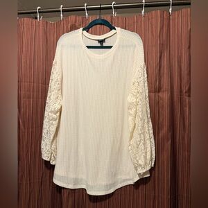NWOT Torrid Cream Waffle-Knit Top with Lace Sleeves, size 1